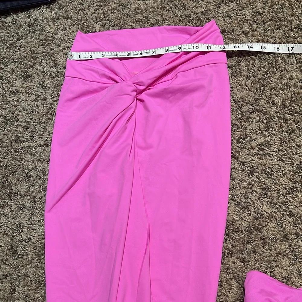 Skims Signature Swim Sarong Skirt and swim suit NWT